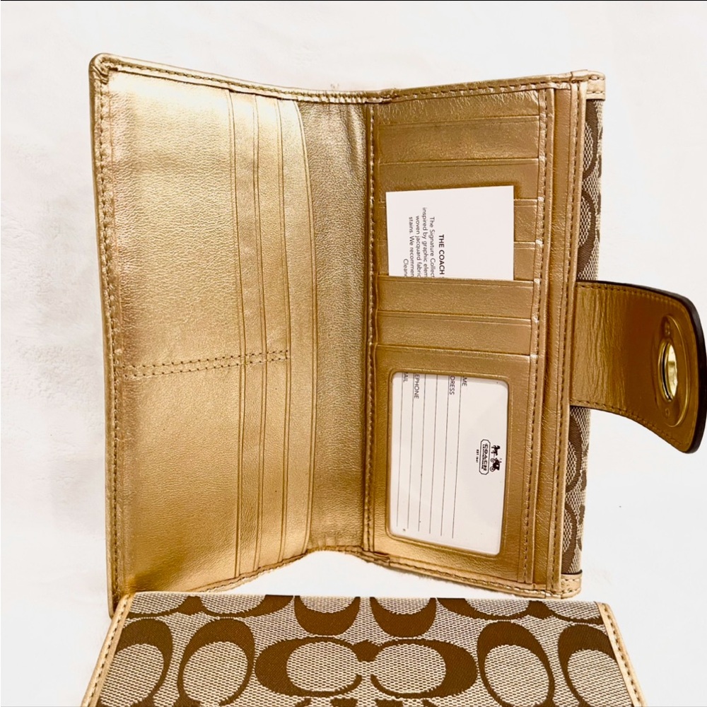 Coach Y2K NWT Penelope Gold Signature Jacquard Shoulder Bag with Wallet - Picture 14 of 16